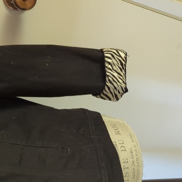 Westbound Black Jean Jacket - Picture 3 of 11